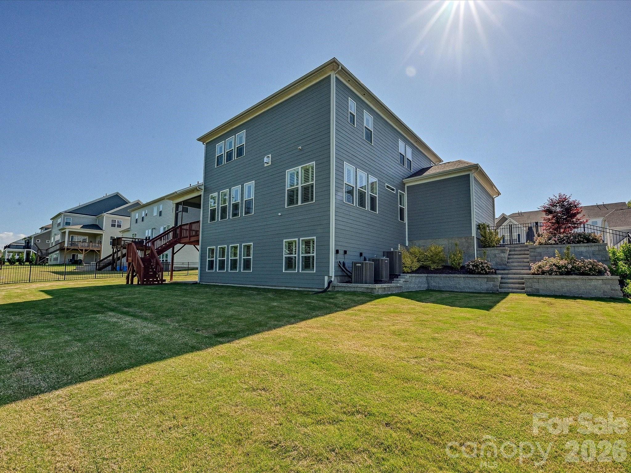 315 W Waterlynn Road