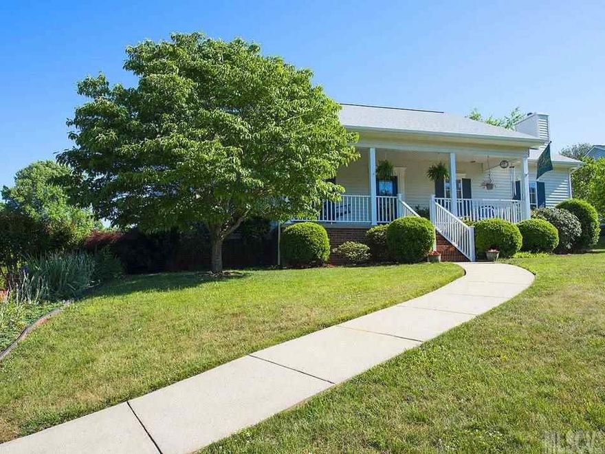 Beautiful 3BR/3BA home with finished basement in Falling Creek Neighborhood.  Kitchen has granite counter tops, custom cabinets…house has hardwood floors, tile & carpet.  Relaxing screened in porch with large deck and fenced in backyard.  Oversized garage with plenty of extra room for a workshop.  Roof 2012. HVAC 2014. Hot water heater 2014.