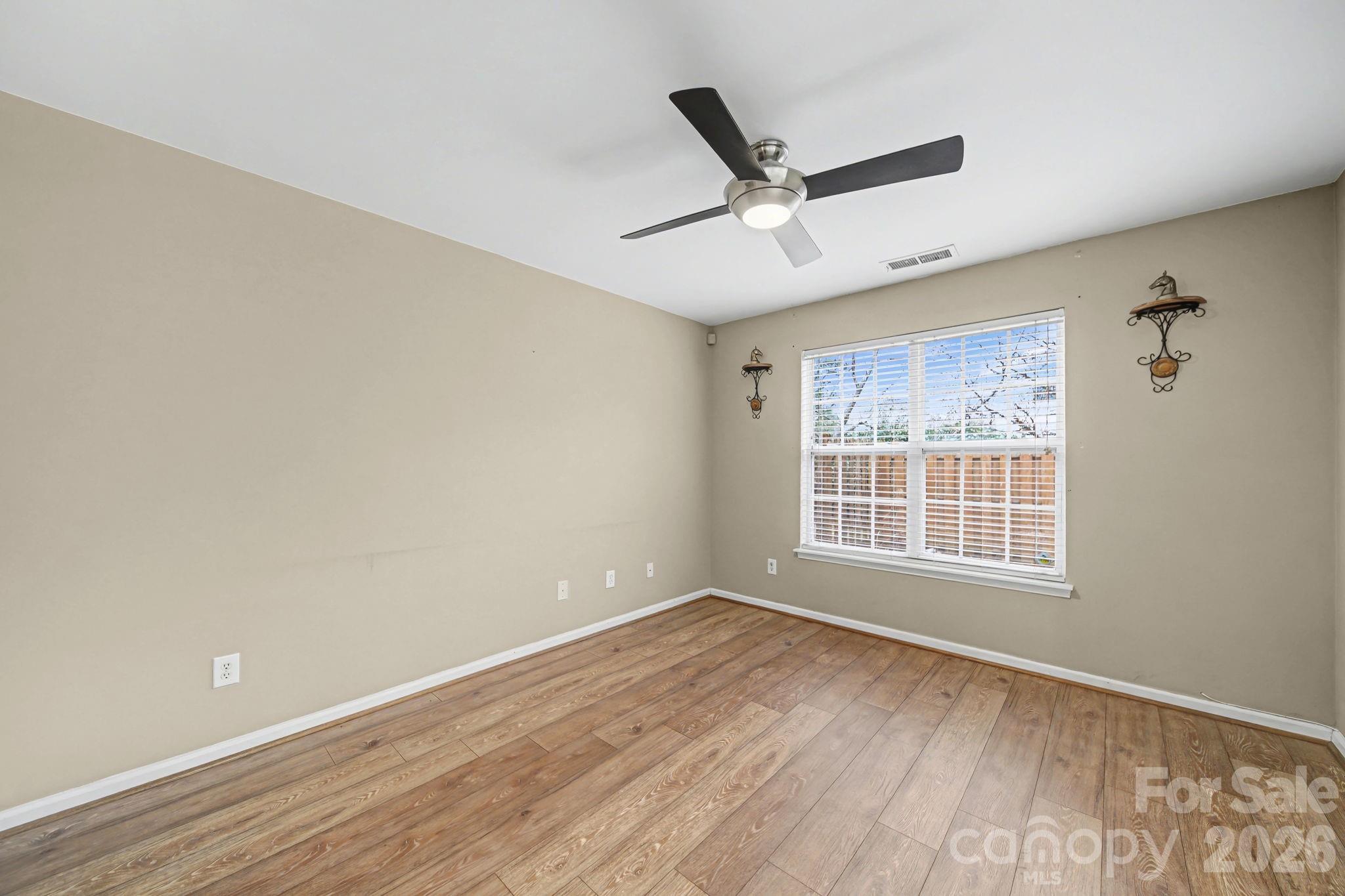 Huntington Ridge - Residential