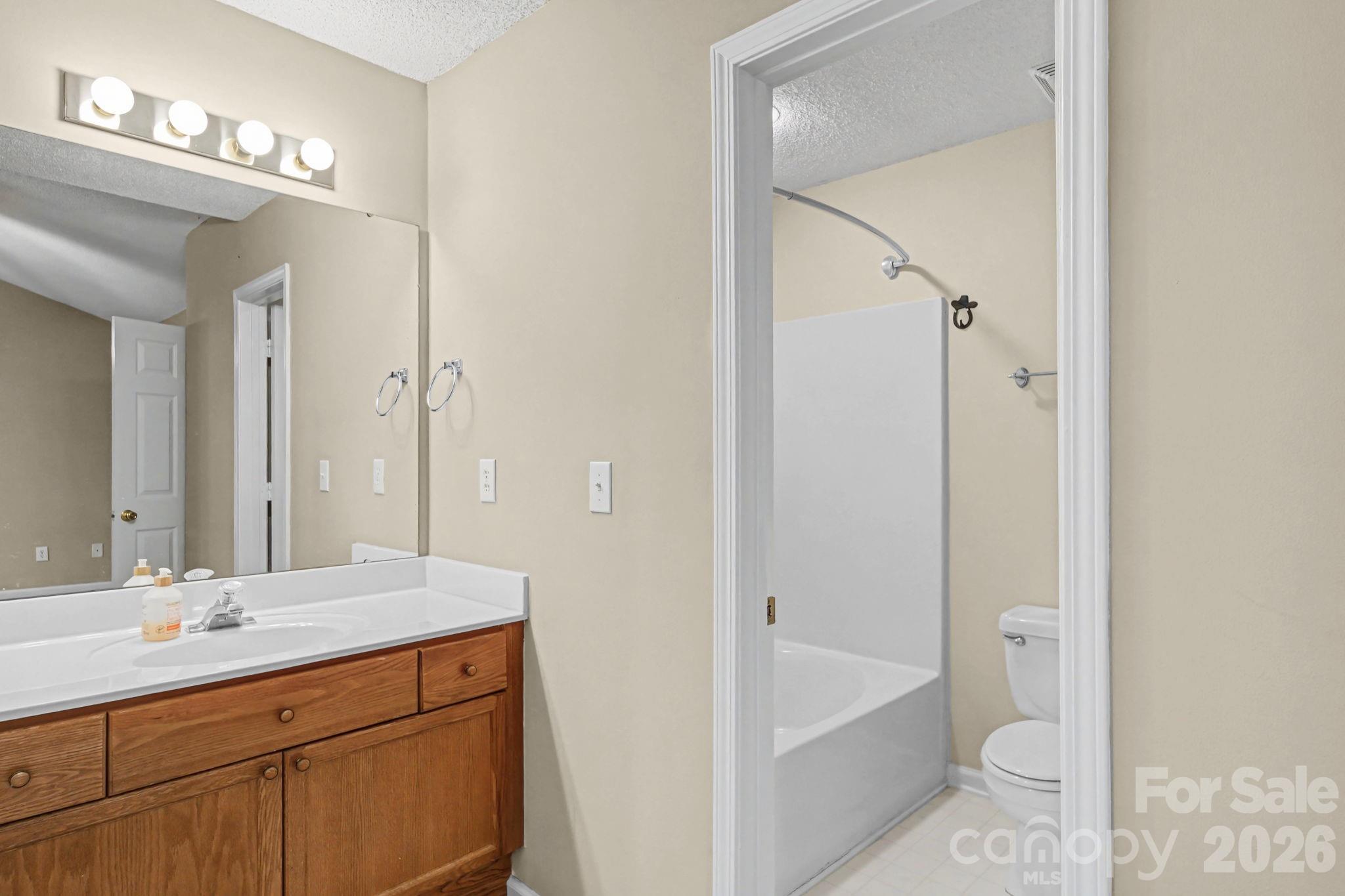 Huntington Ridge - Residential