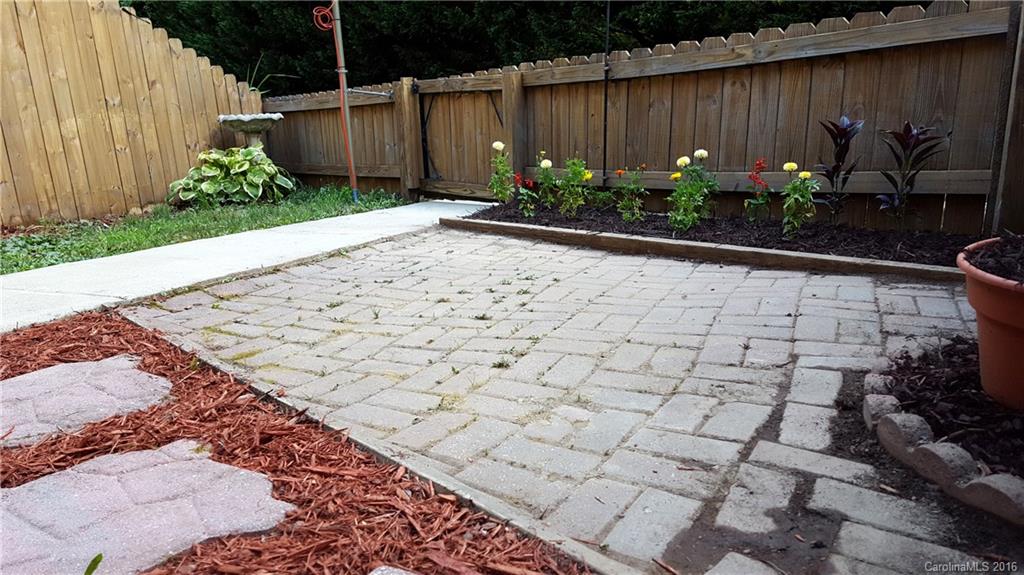 Park Lane Townhomes - Residential