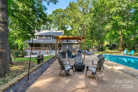 A home in Waxhaw