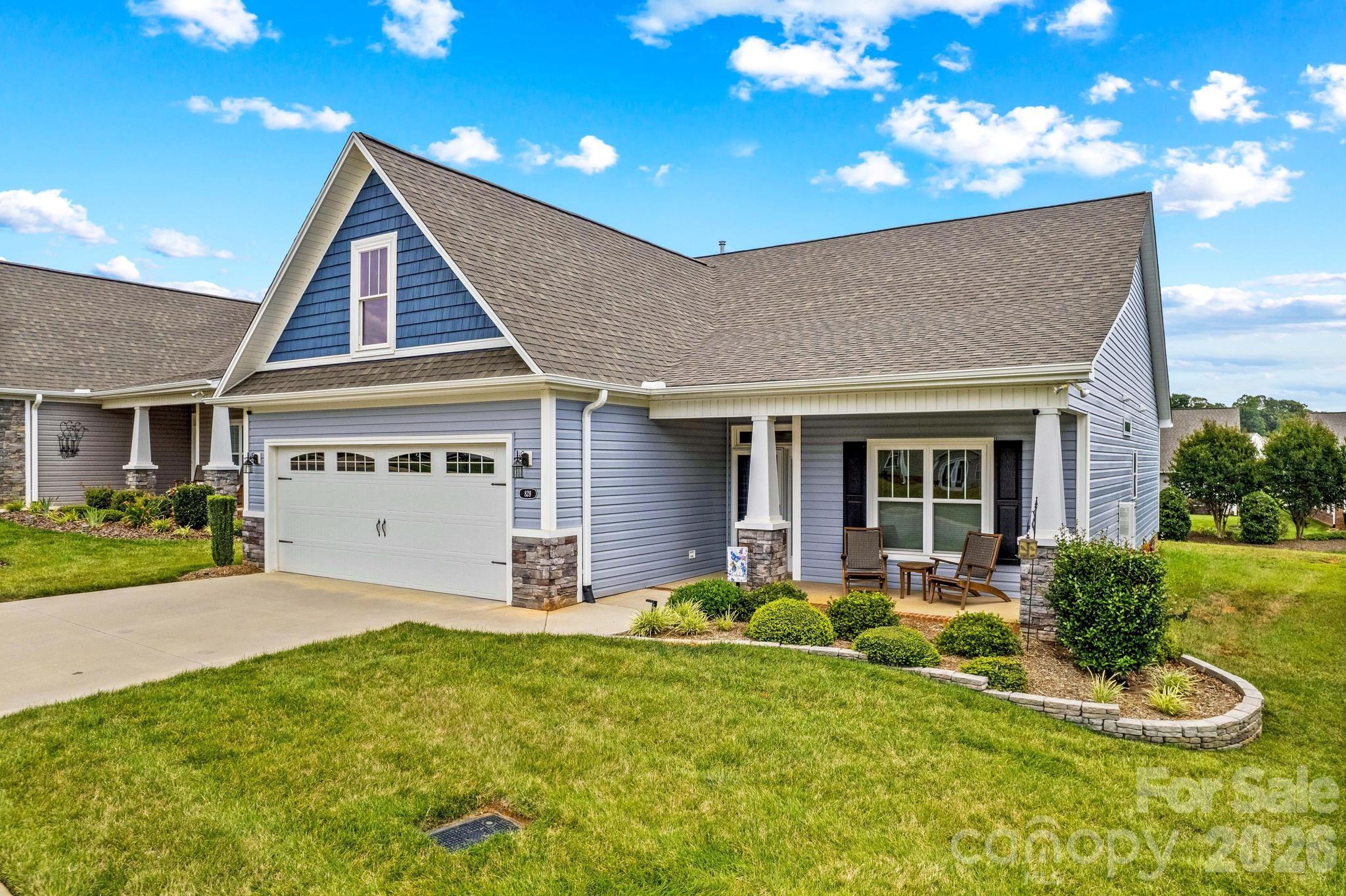 828 Wisteria Way