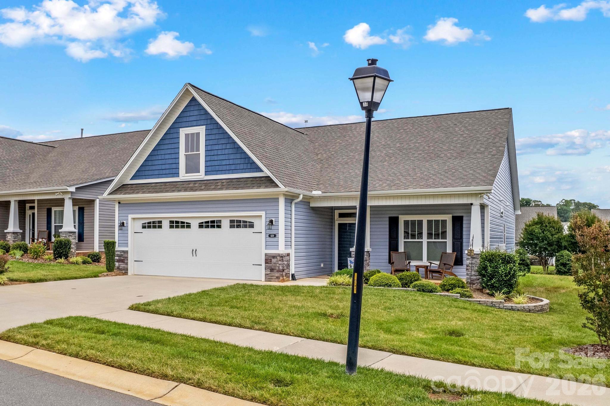 828 Wisteria Way