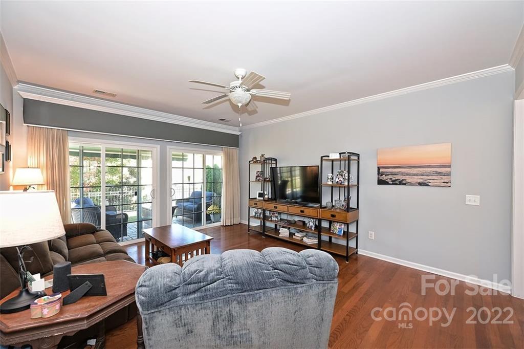 Sun City Carolina Lakes - Residential