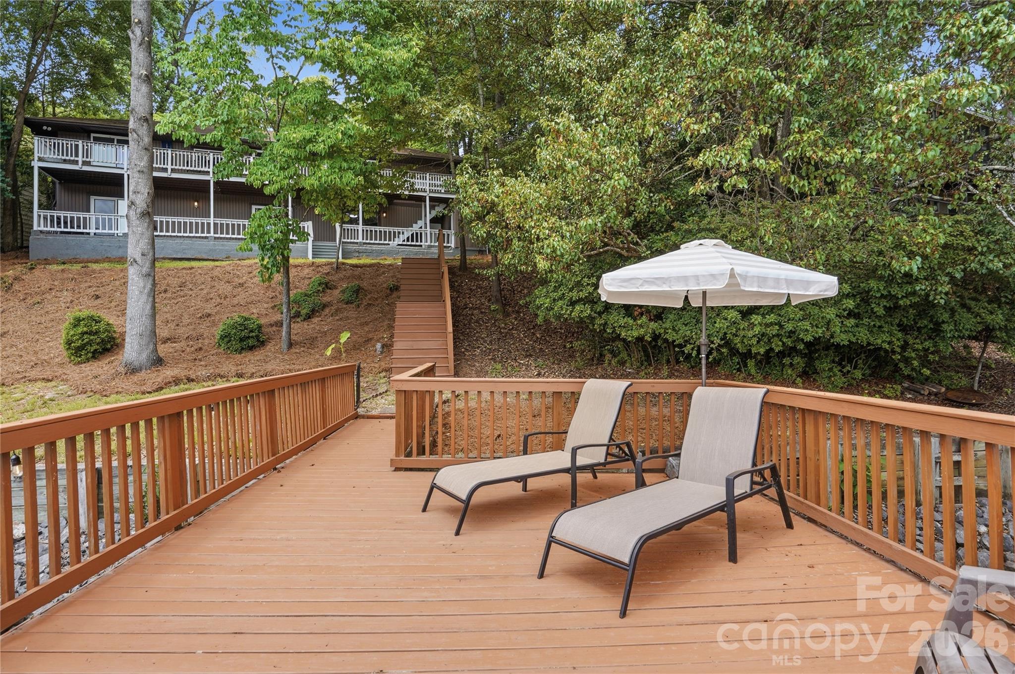 Tega Cay - Residential