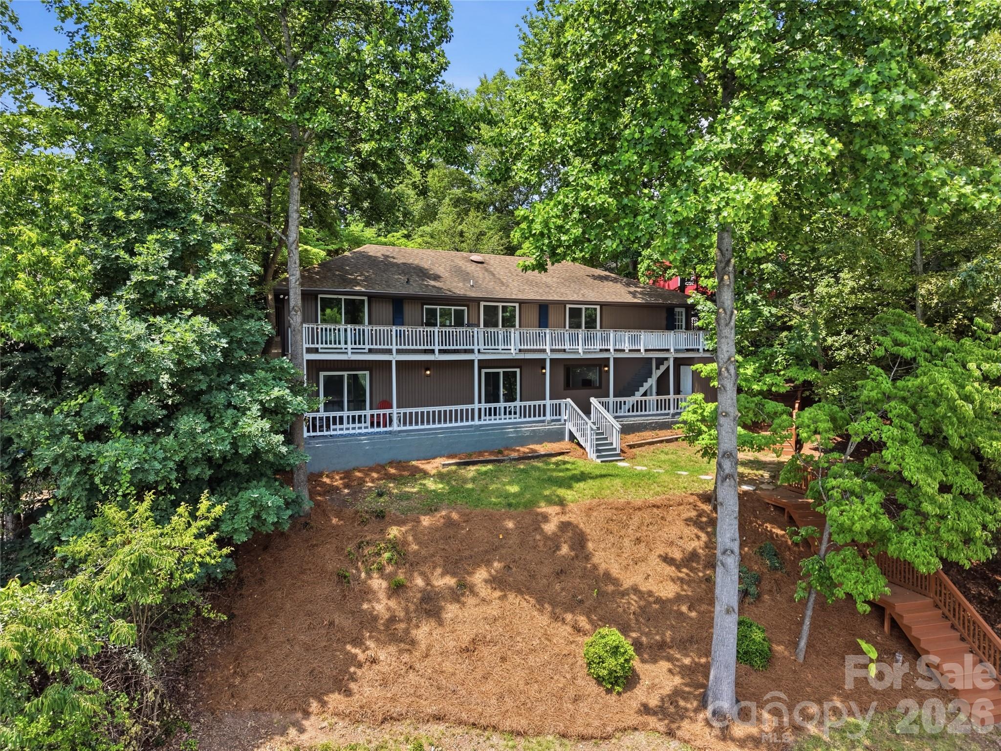 Tega Cay - Residential