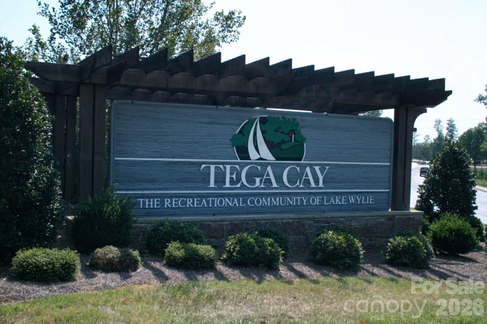 Tega Cay - Residential