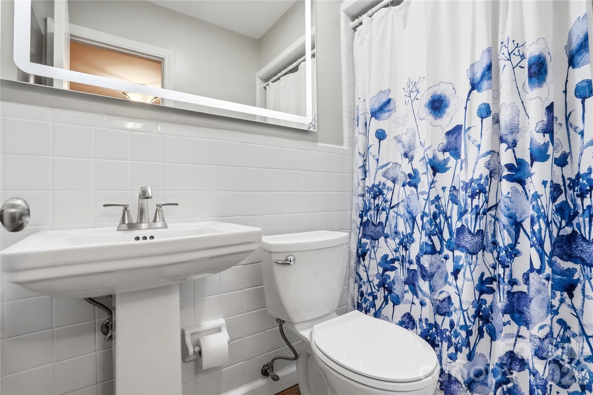 Tega Cay - Residential
