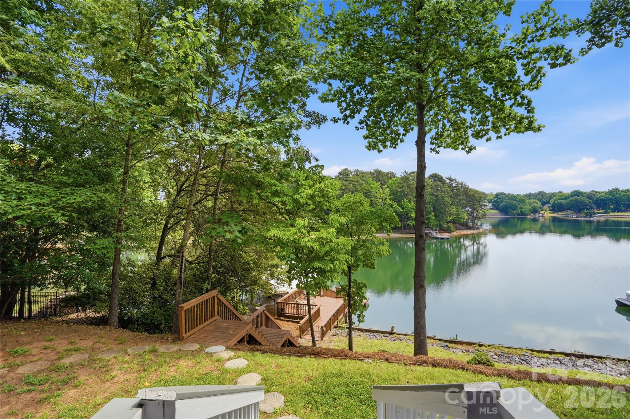 Tega Cay - Residential