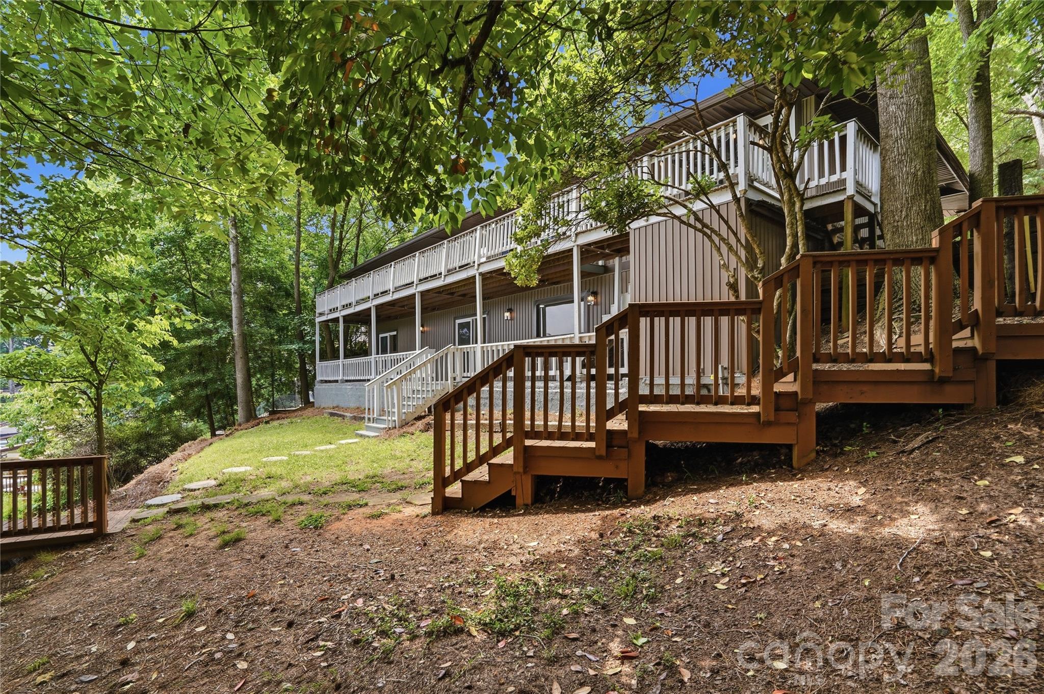 Tega Cay - Residential