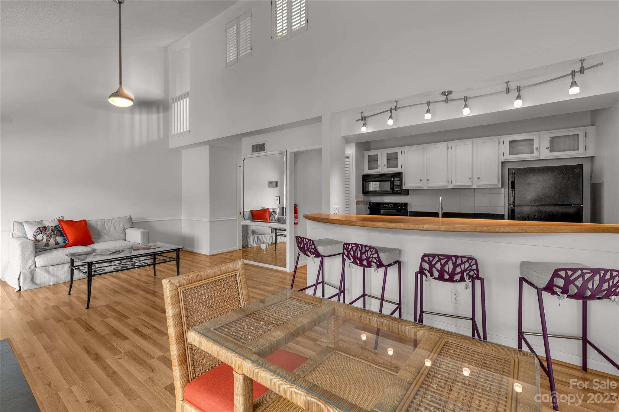 River Hills - Residential