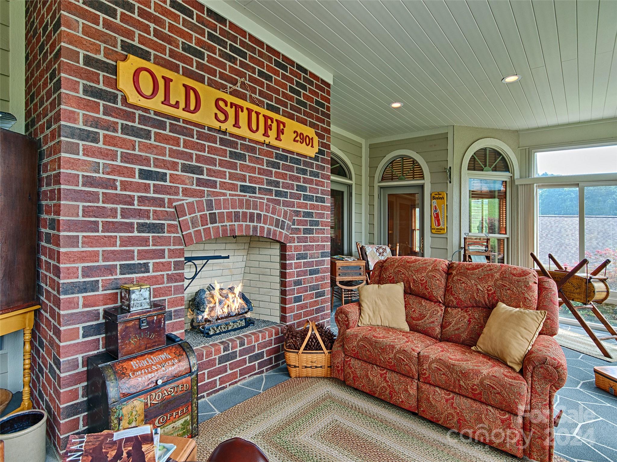 Steeple View Ridge - Residential