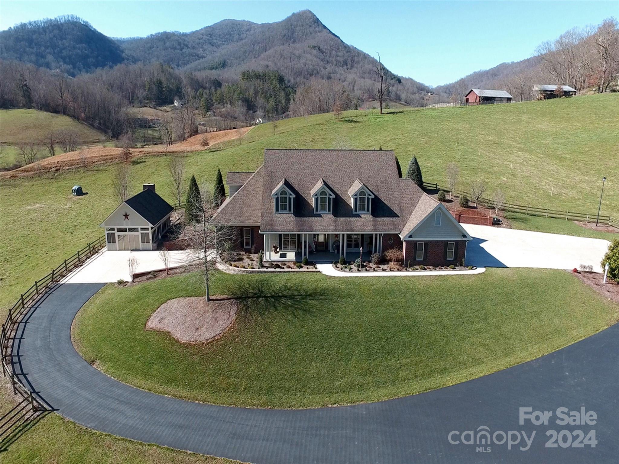 Steeple View Ridge - Residential