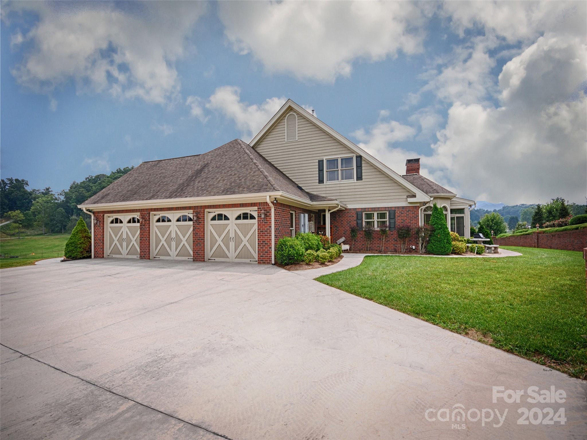 Steeple View Ridge - Residential