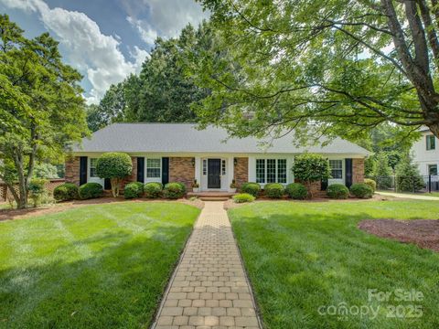 6116 Springhouse Lane Charlotte NC 28211