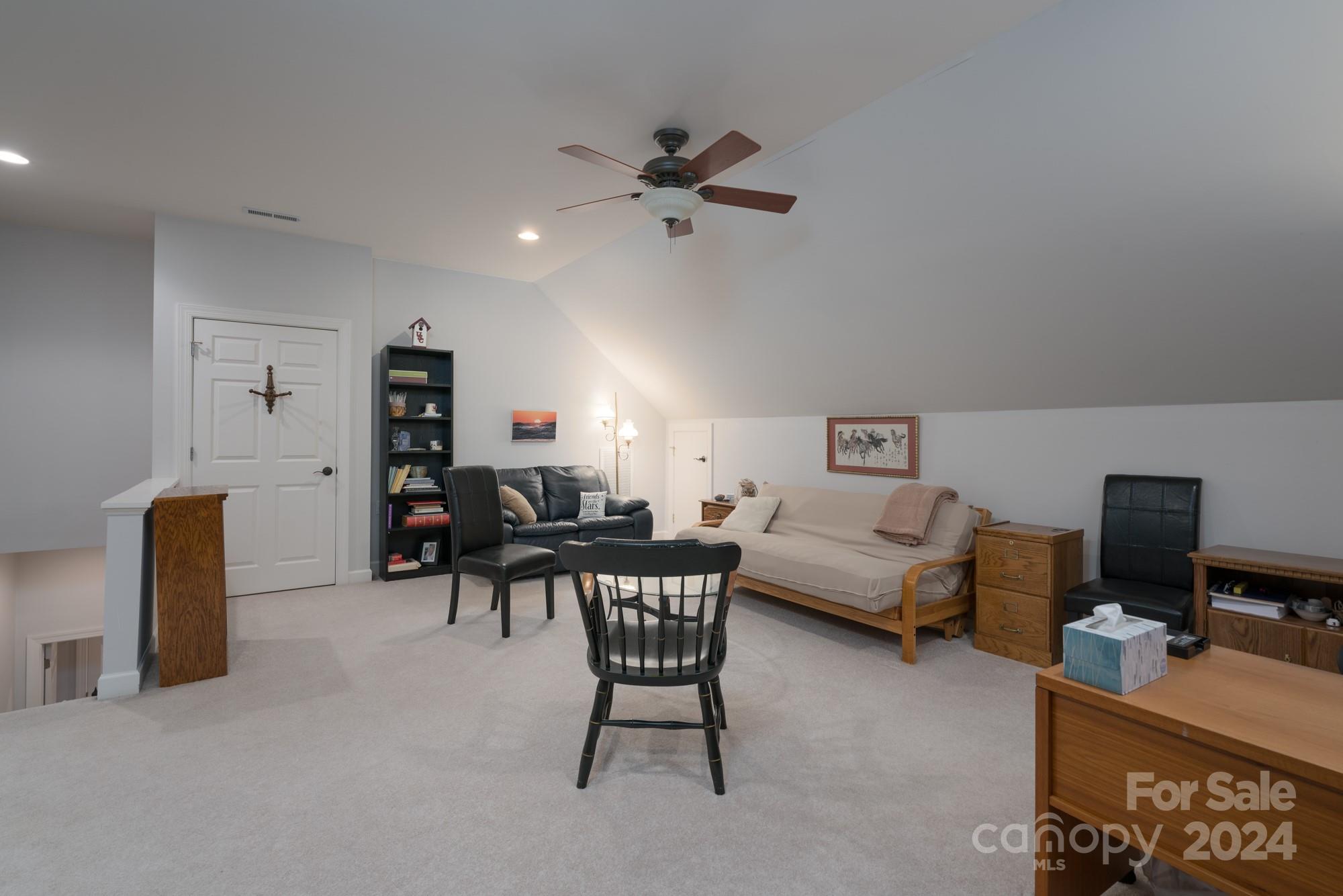 Laurel Creek - Residential