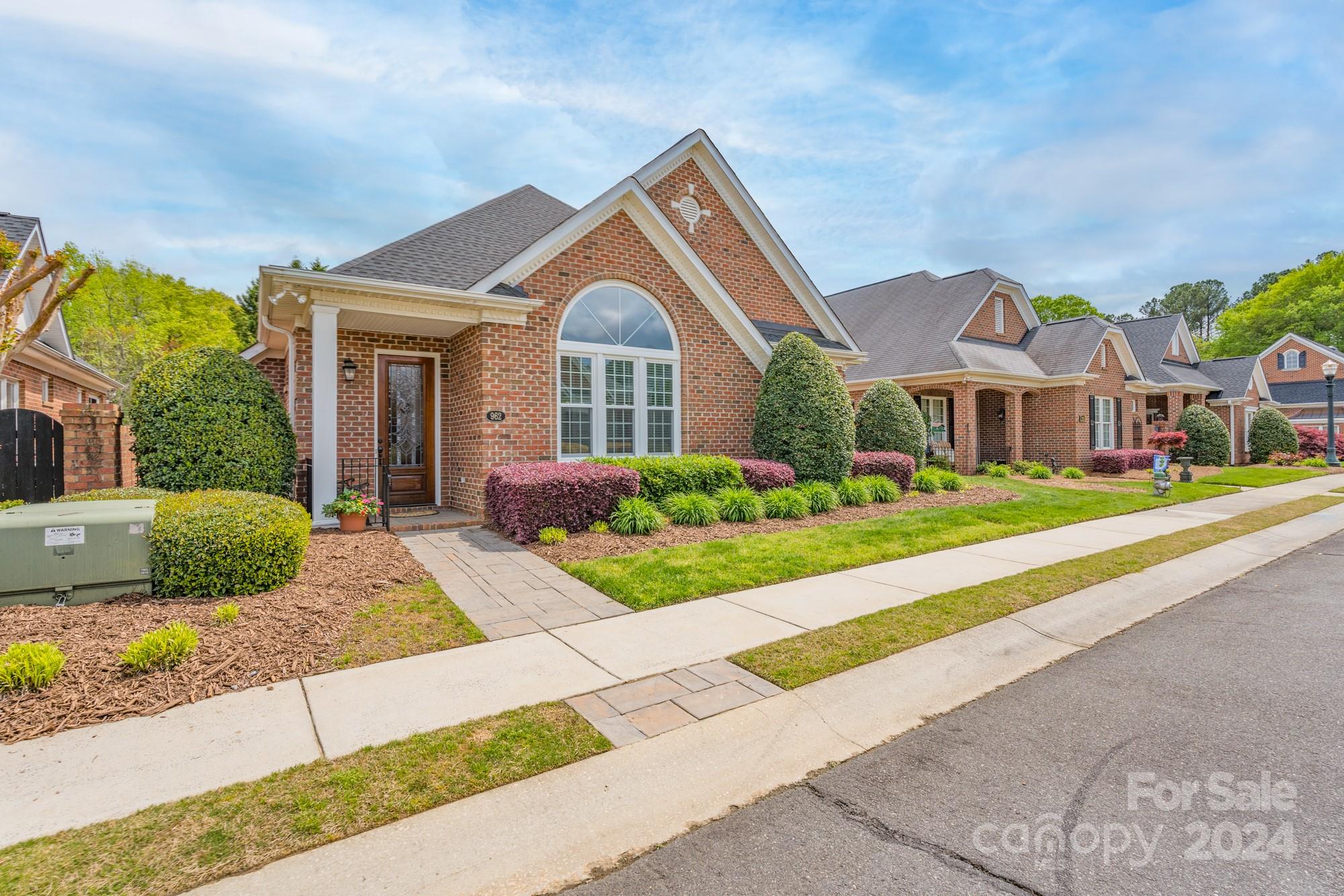 Laurel Creek - Residential