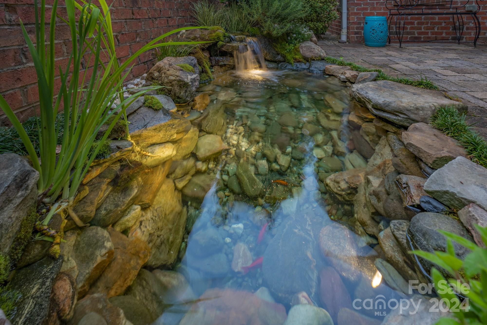 Laurel Creek - Residential