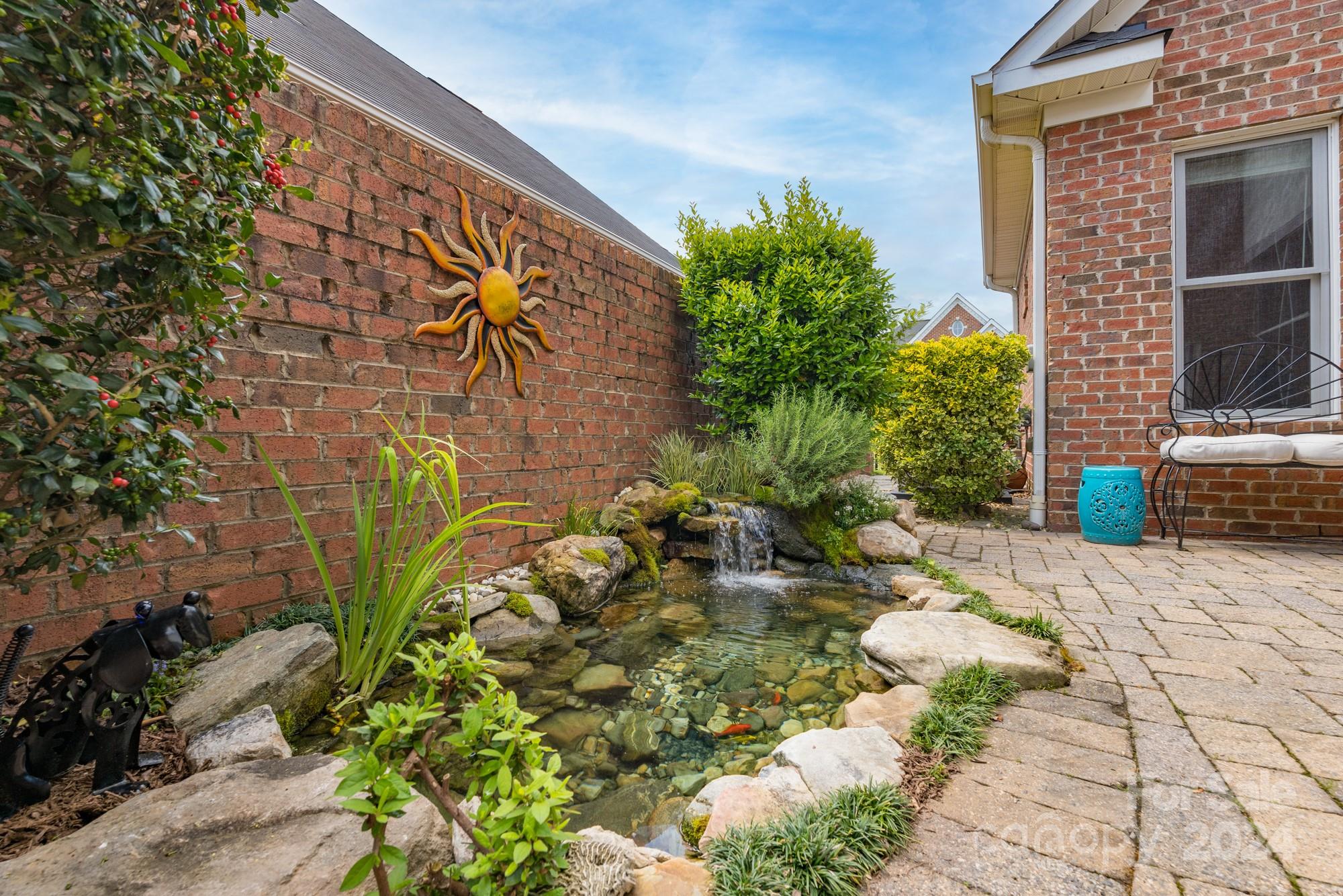 Laurel Creek - Residential