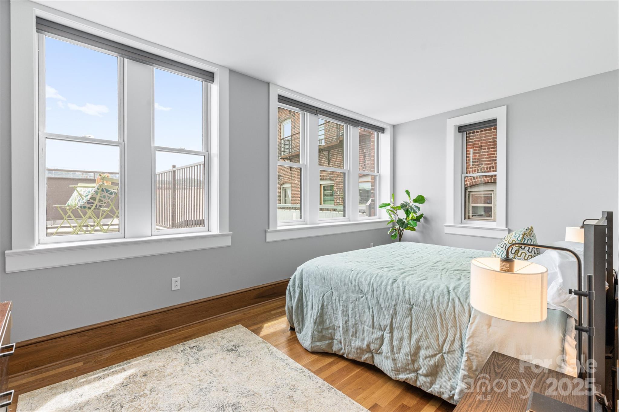 Downtown District - Residential