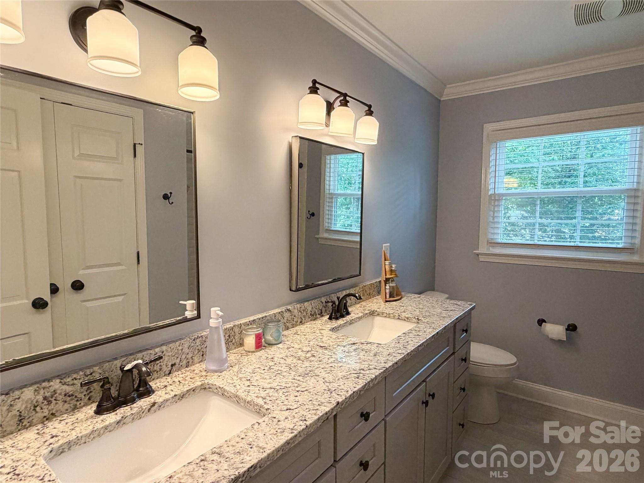 Beverly Woods East - Residential