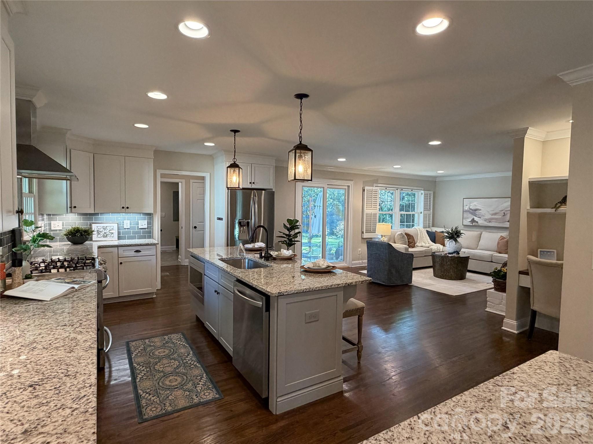 Beverly Woods East - Residential
