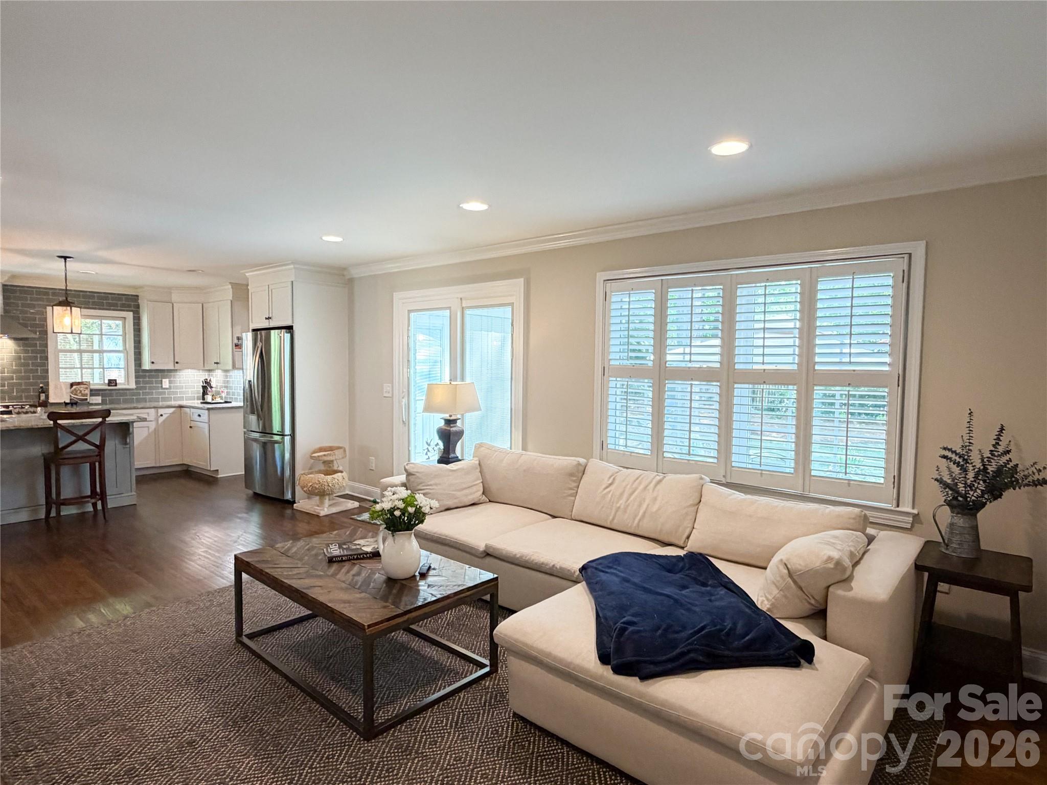 Beverly Woods East - Residential