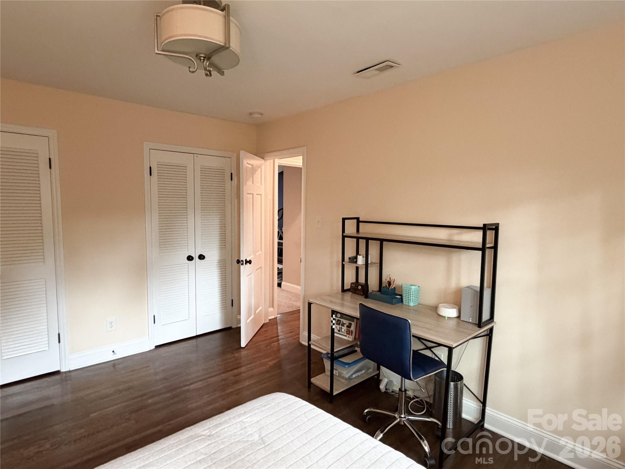 Beverly Woods East - Residential