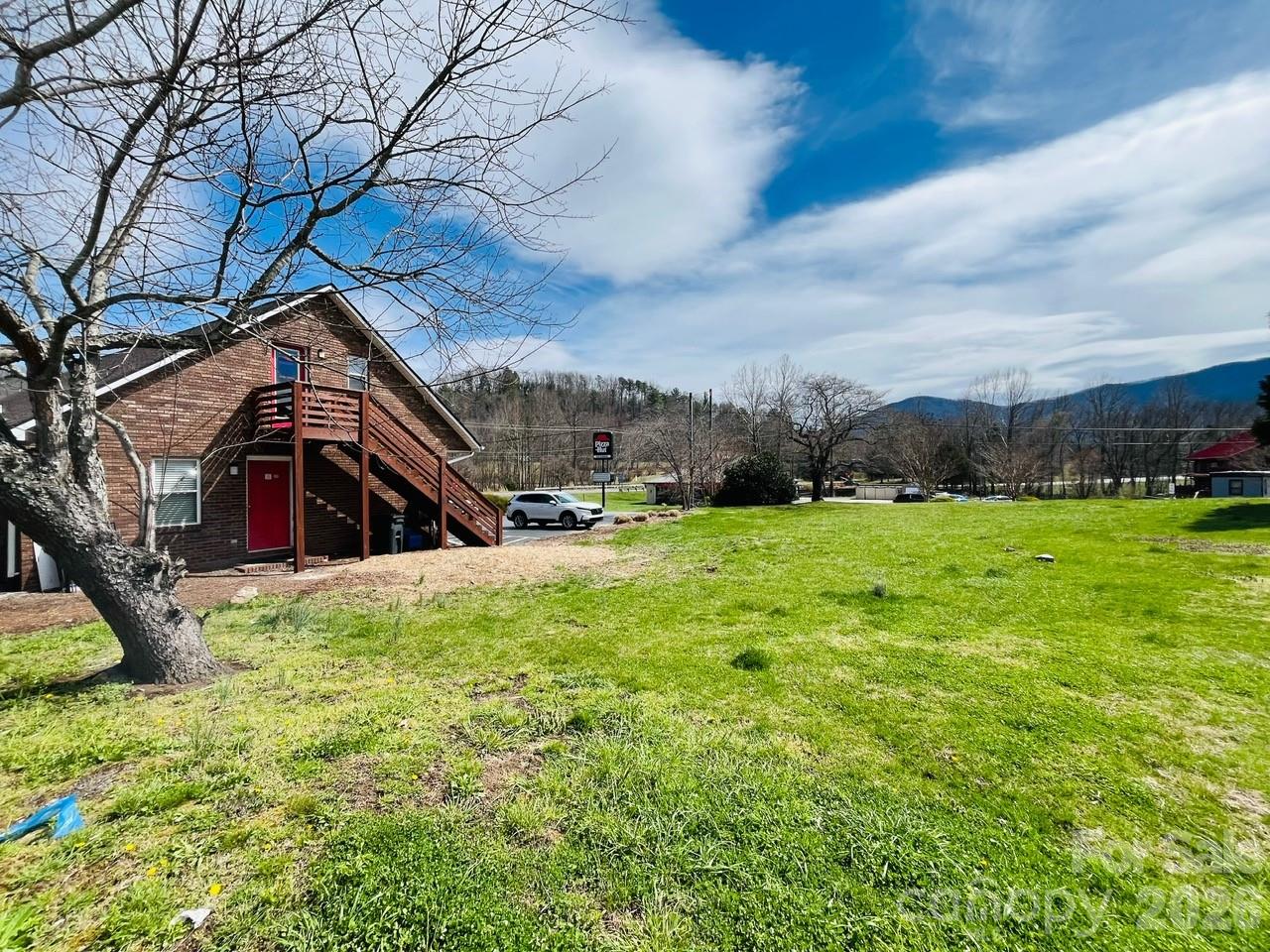 11 Terry Estate Drive