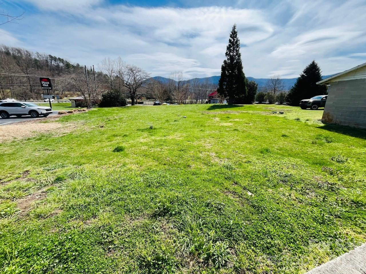 11 Terry Estate Drive