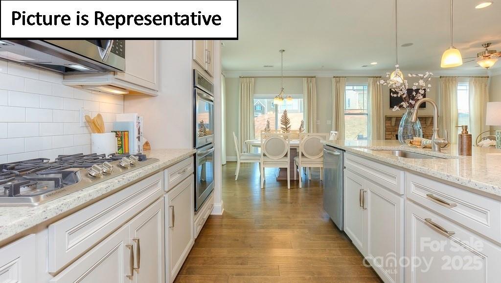 Falls Cove at Lake Norman - Residential