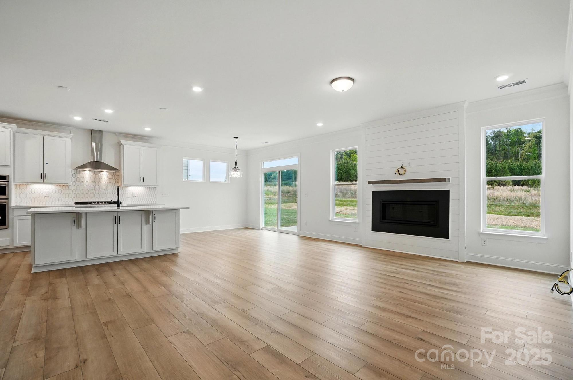 8736 Acadia Parkway 601