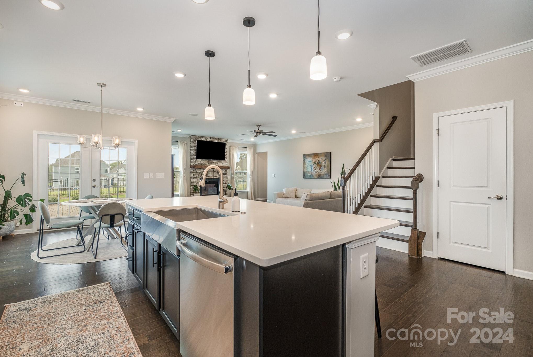 Poplin Grove - Residential