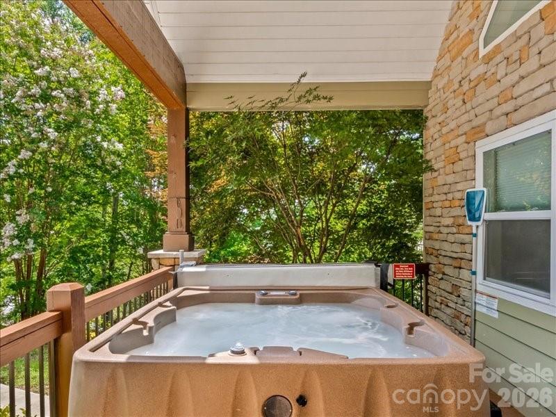 119 & 127 Deer Hill Lane