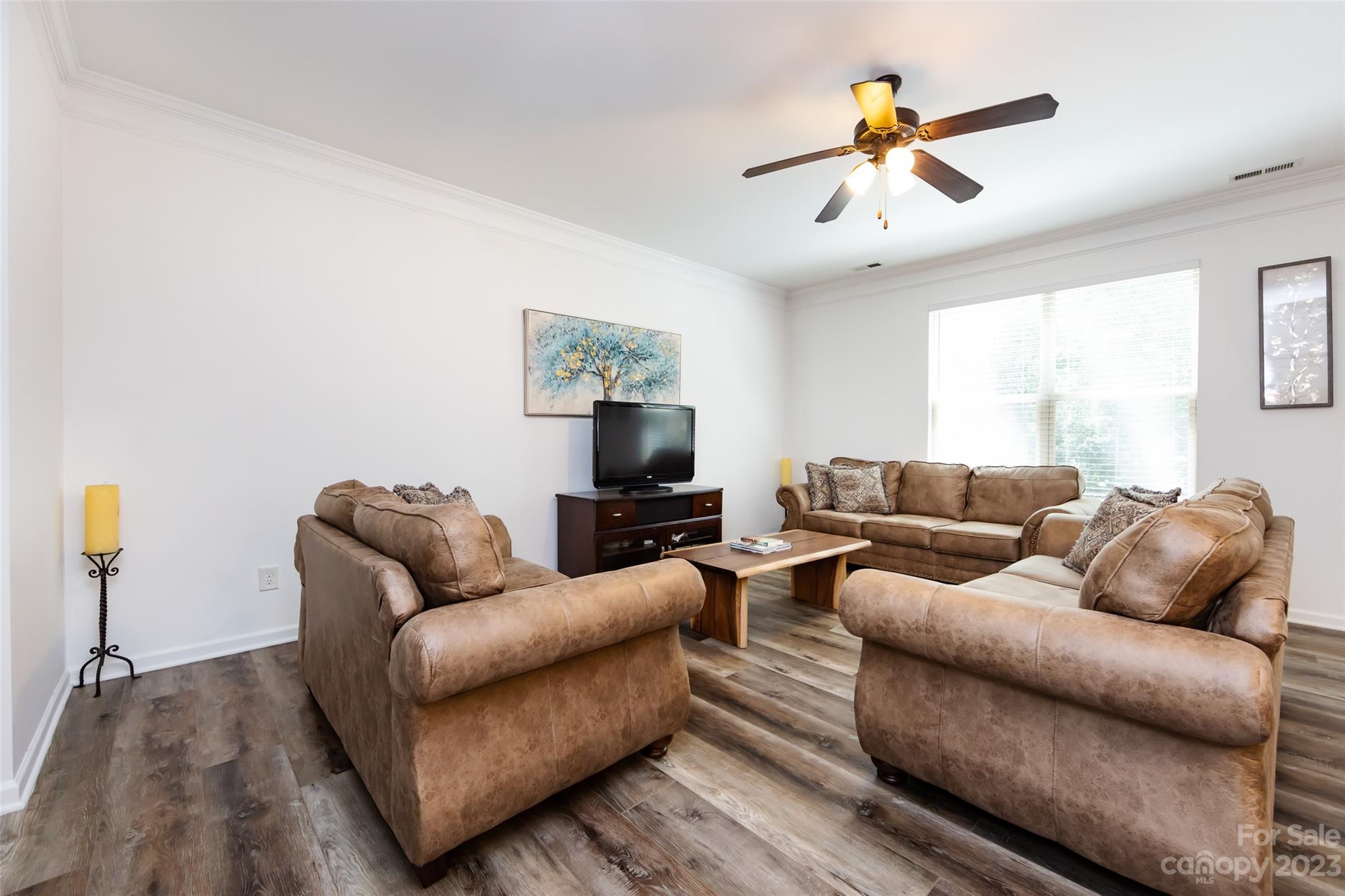 Hawk Ridge - Residential