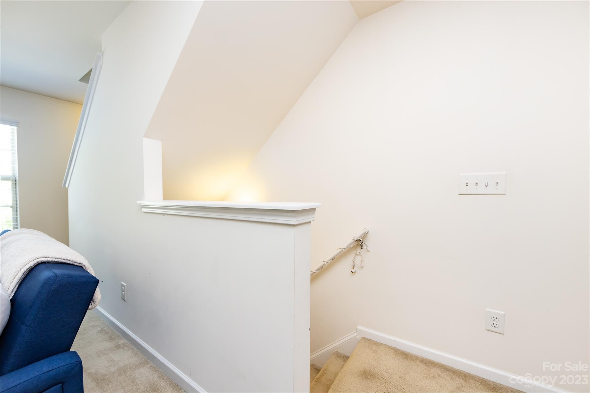 Hawk Ridge - Residential