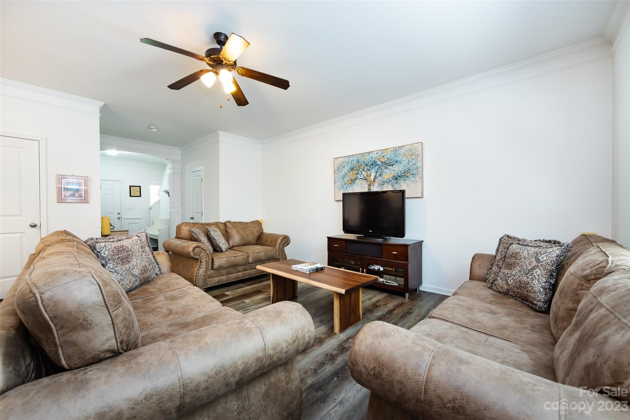 Hawk Ridge - Residential