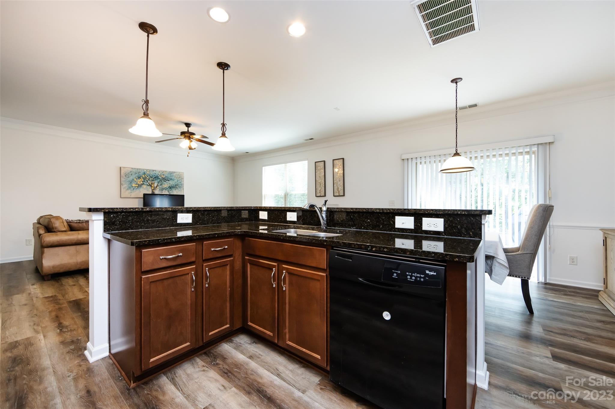 Hawk Ridge - Residential