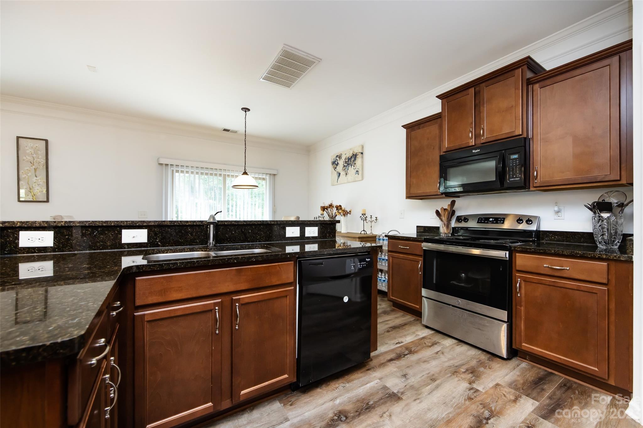 Hawk Ridge - Residential