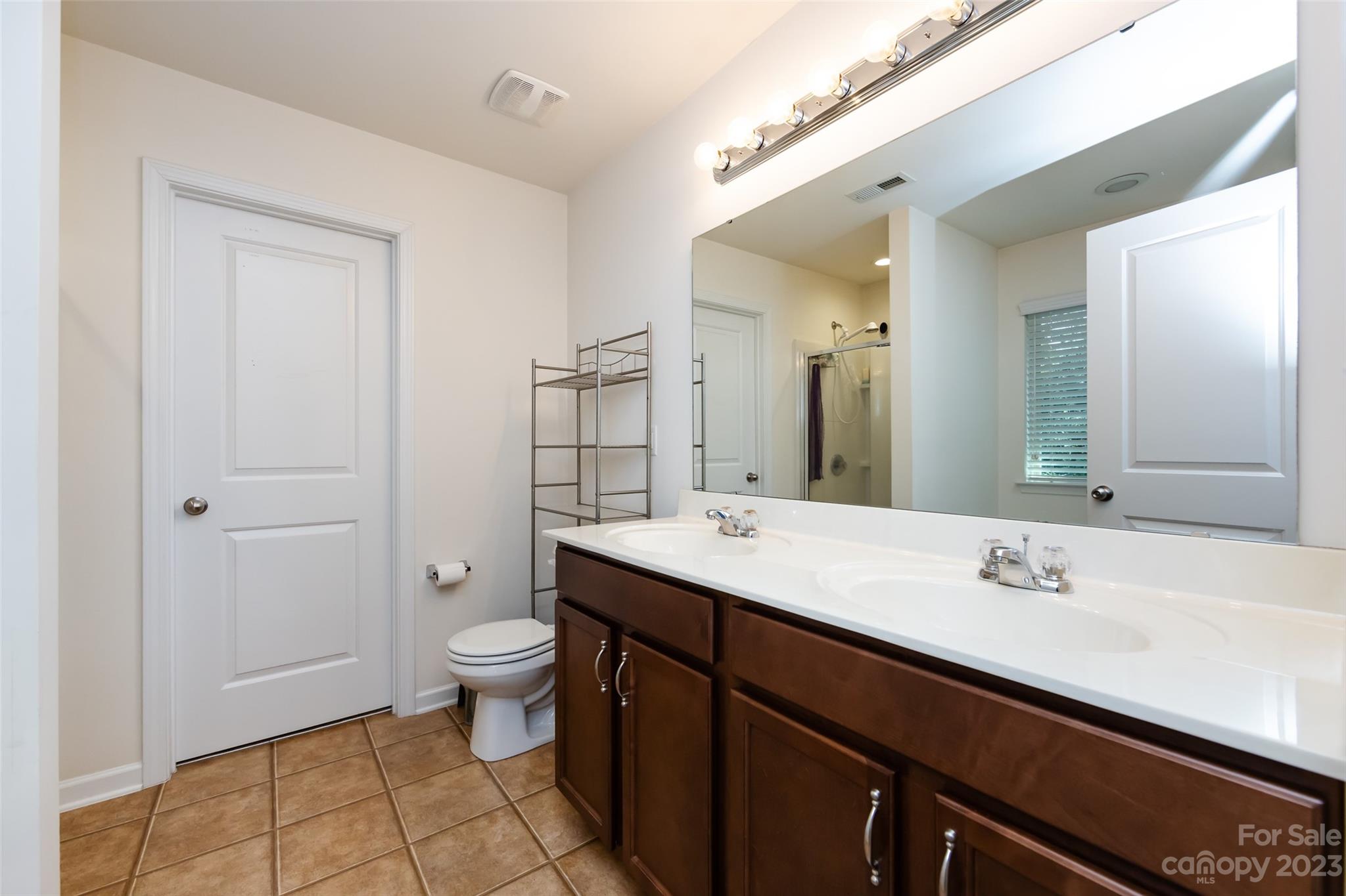 Hawk Ridge - Residential