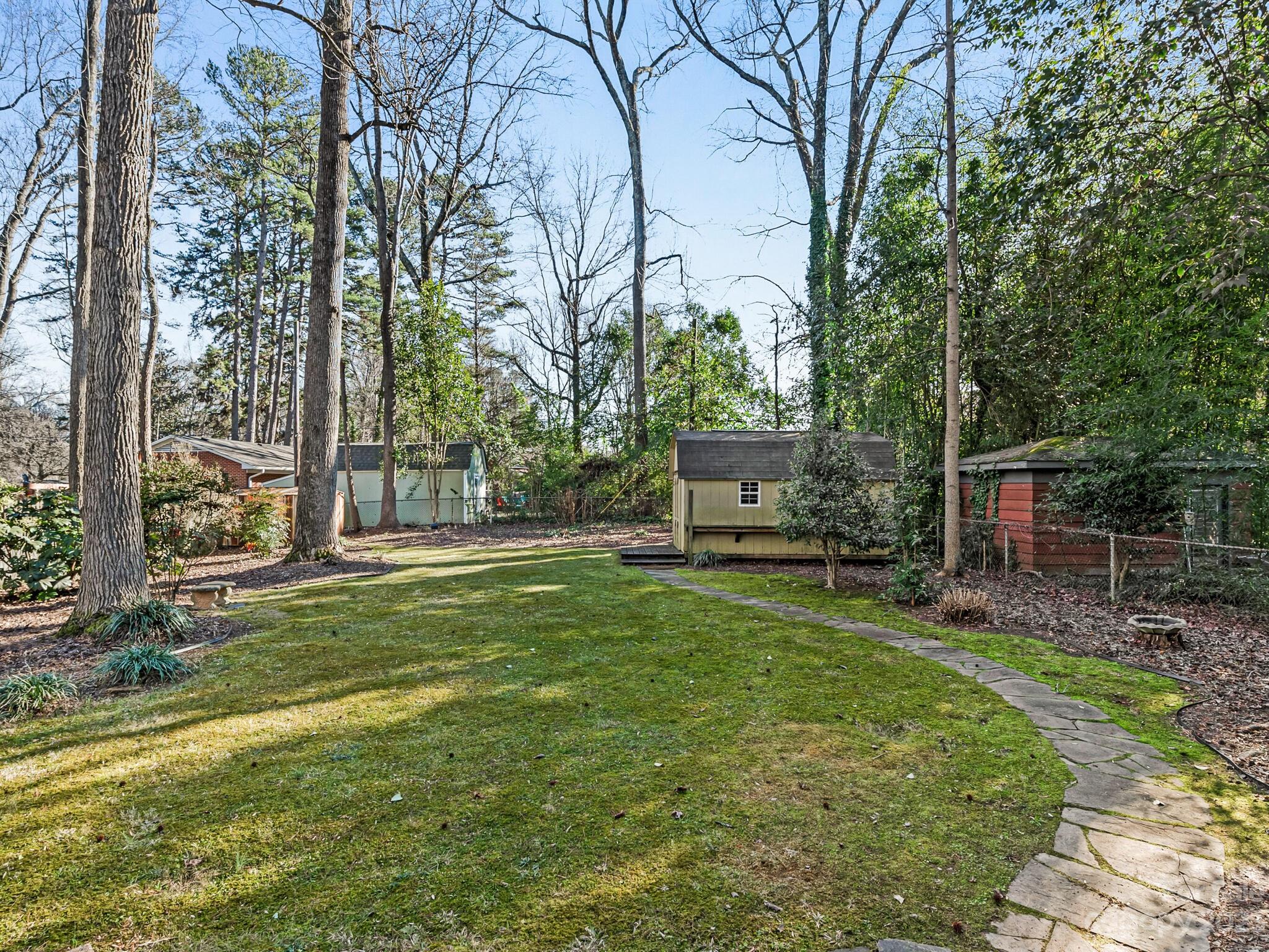 Merry Oaks - Residential