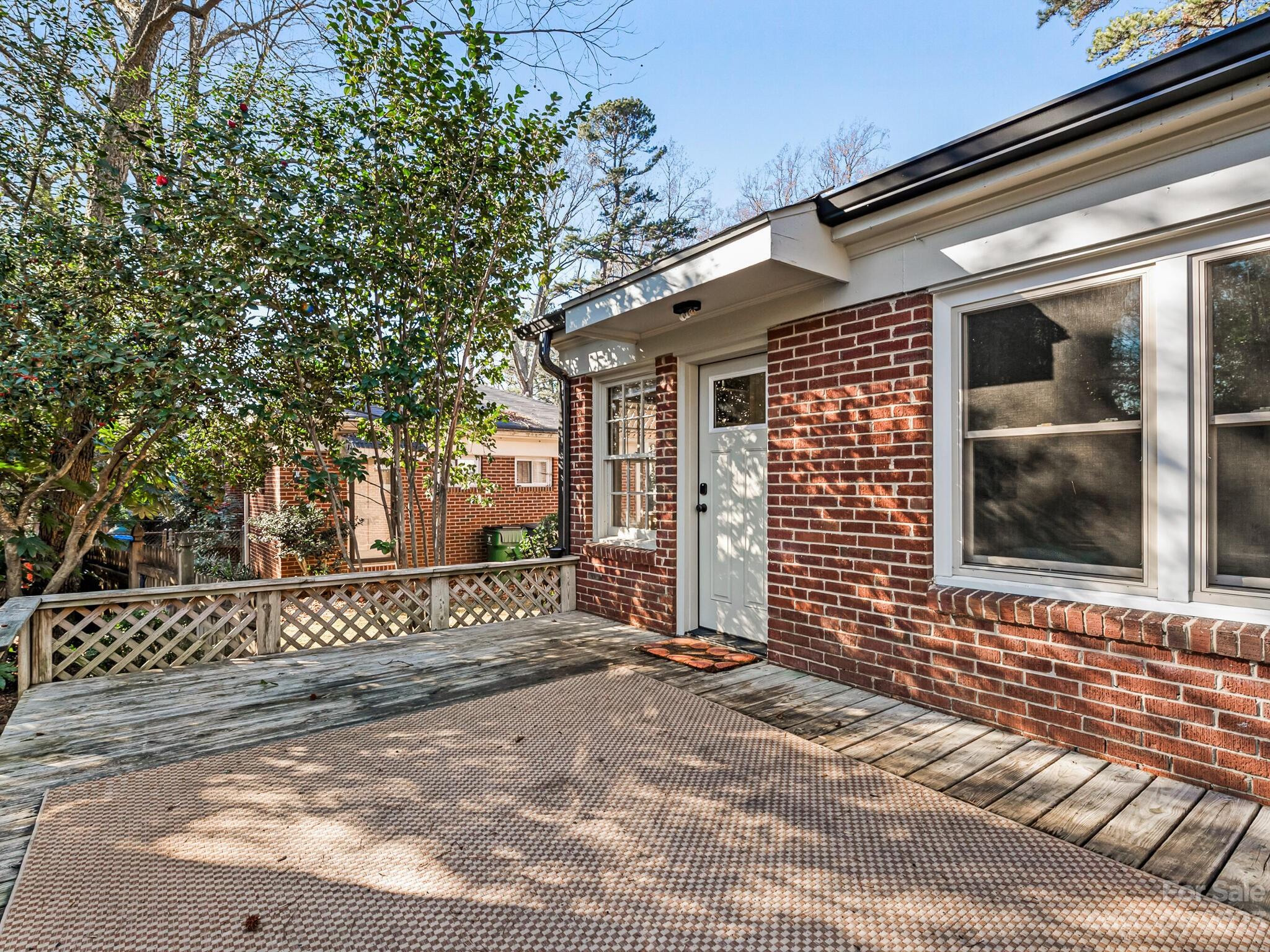 Merry Oaks - Residential