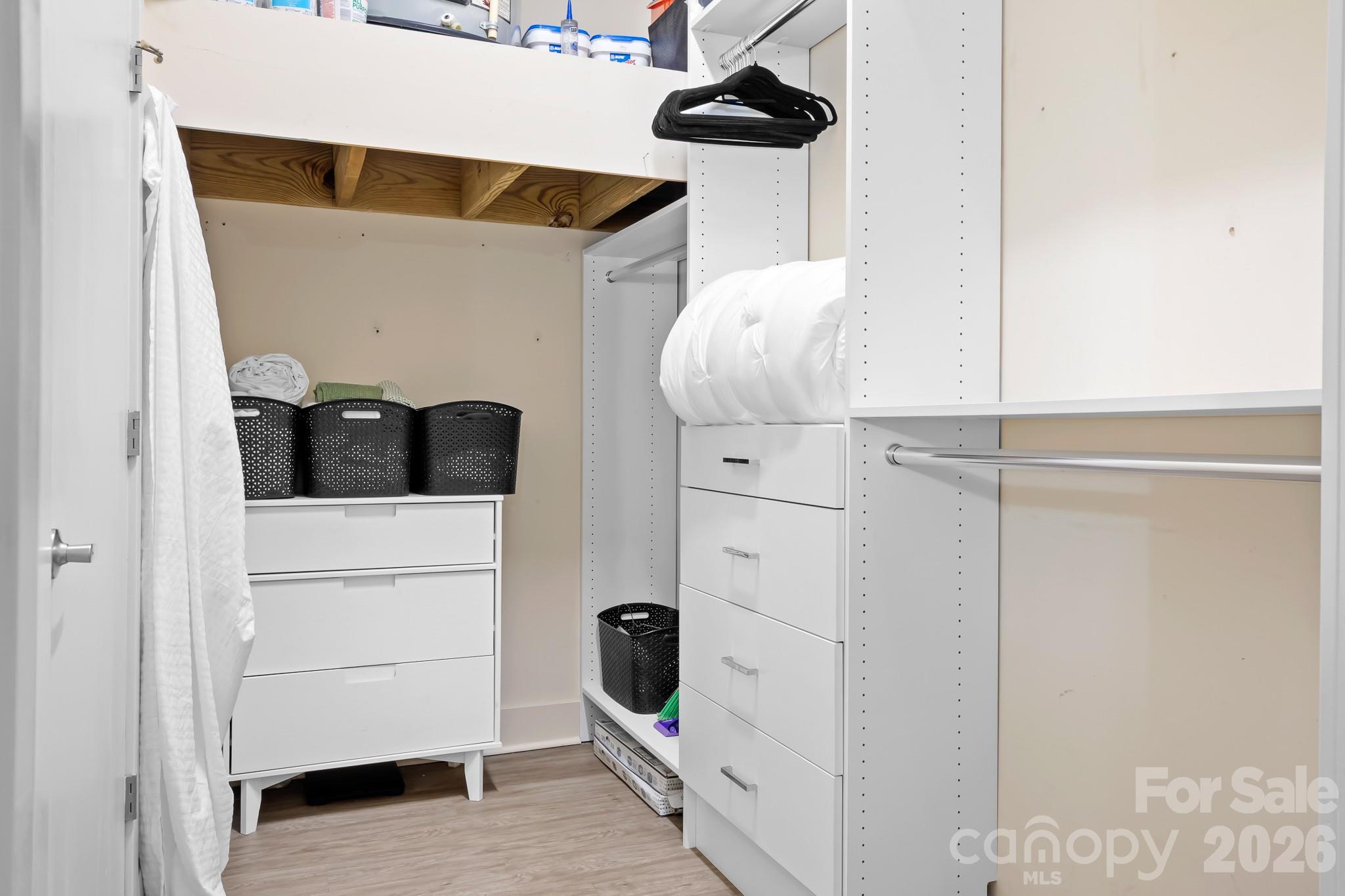 Central 27 - Residential