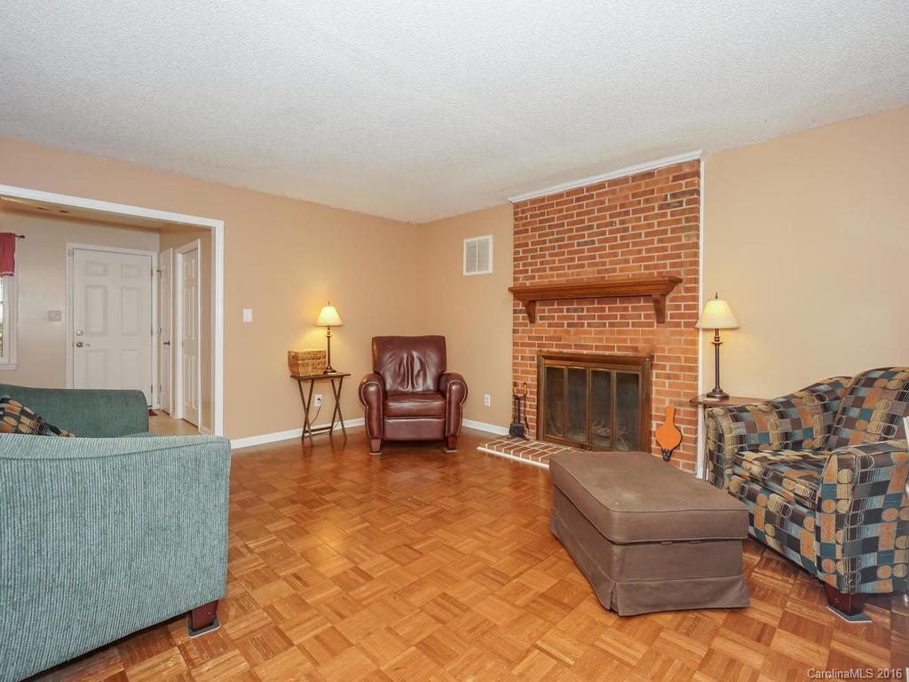 Sugar Springs - Residential