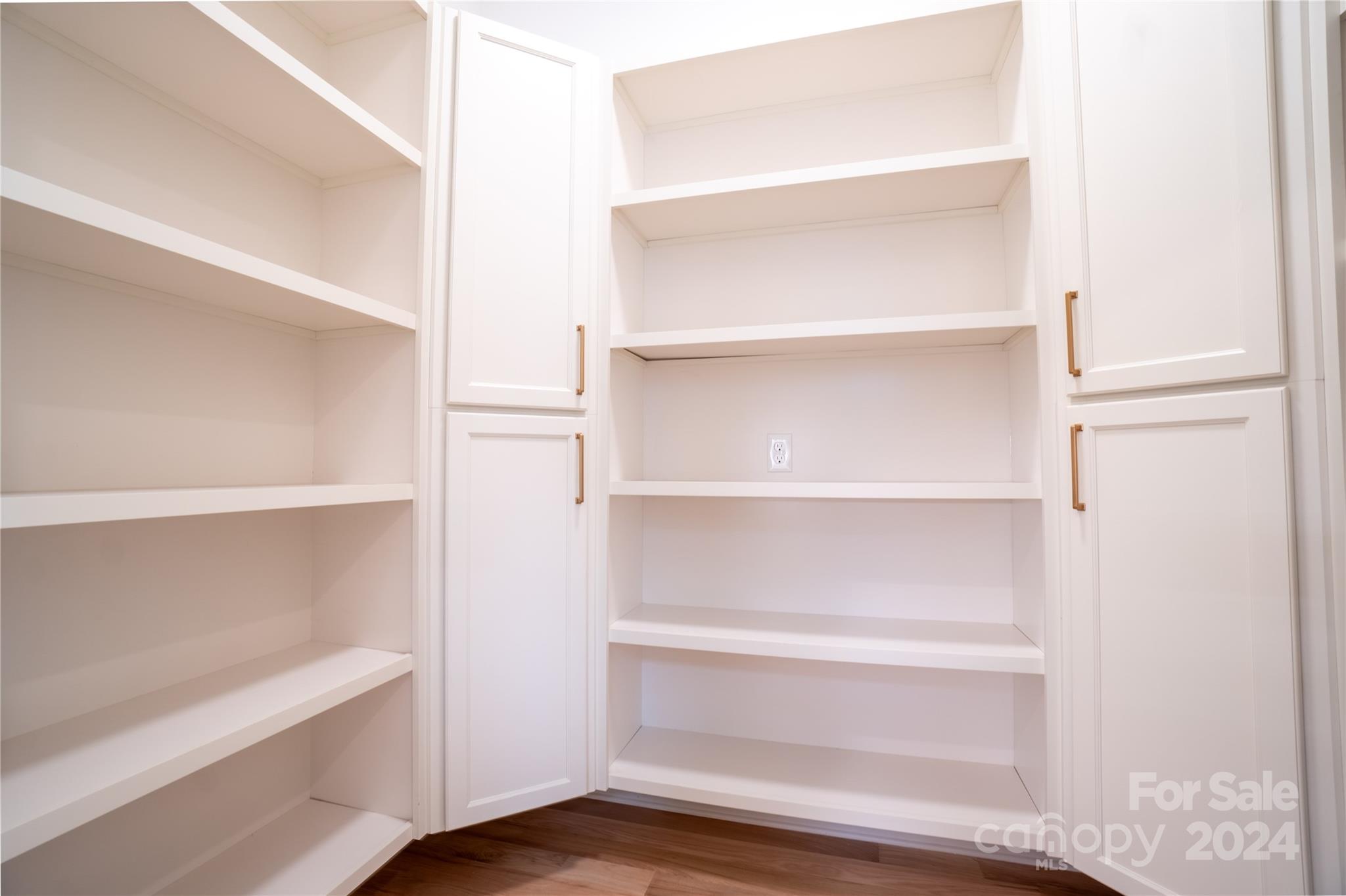 Chantilly - Residential