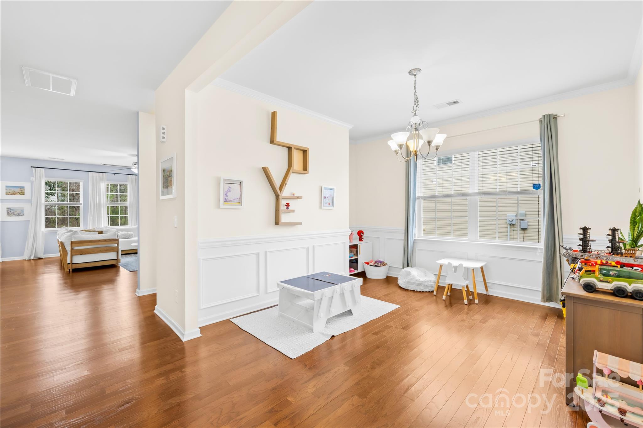 6126 Castlecove Road