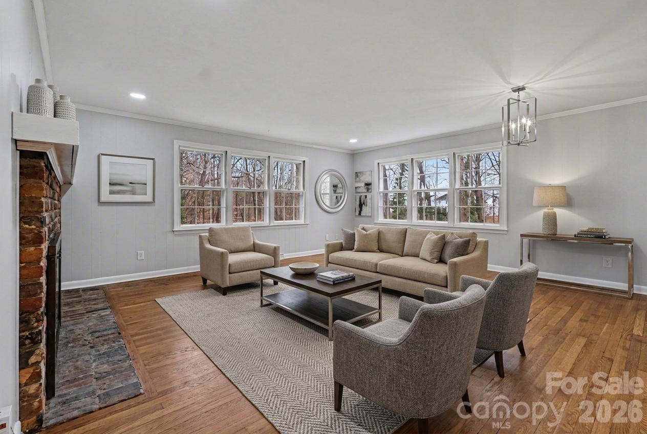 8101 Kerrybrook Circle