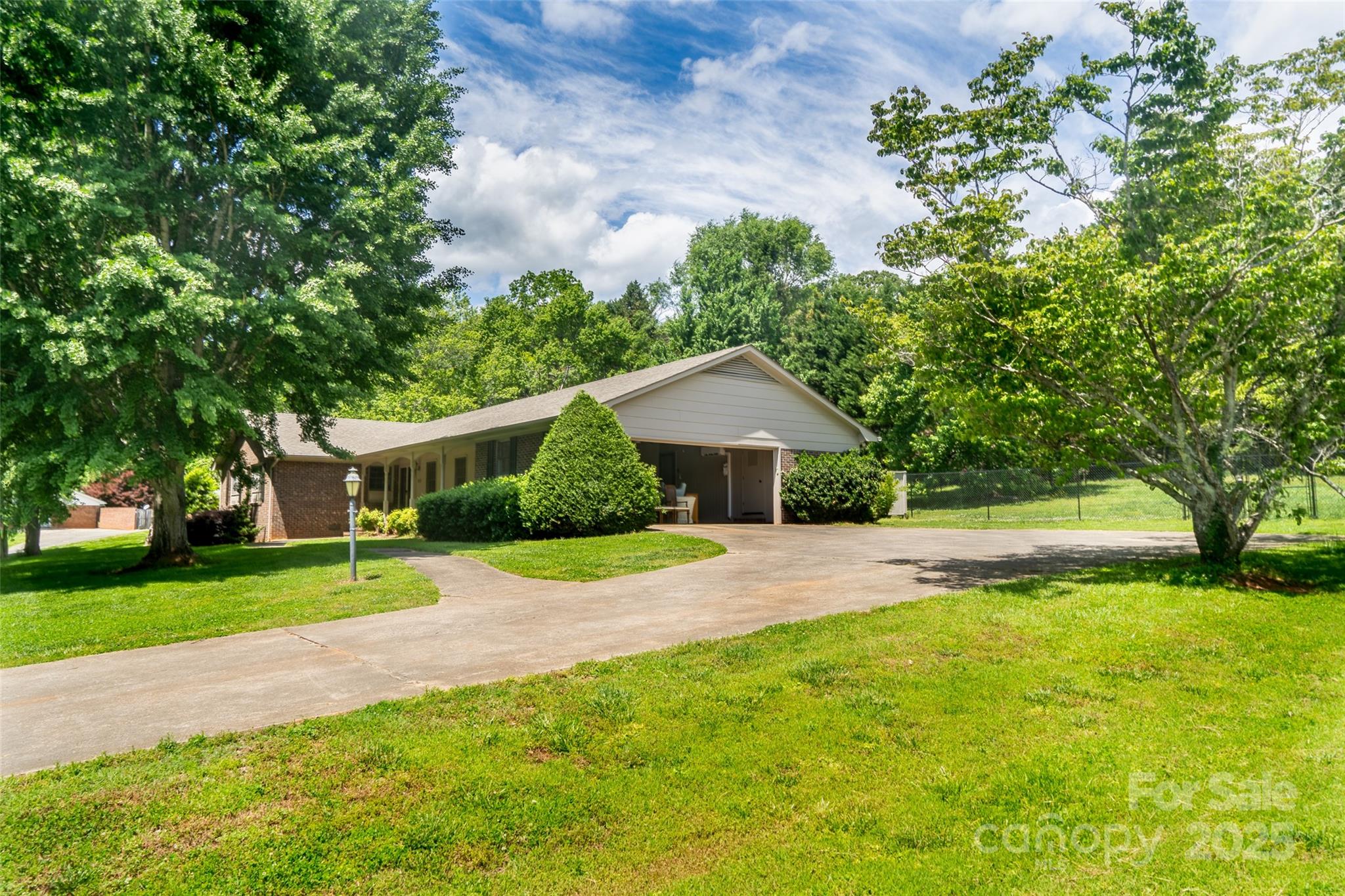 168 Honeysuckle Drive