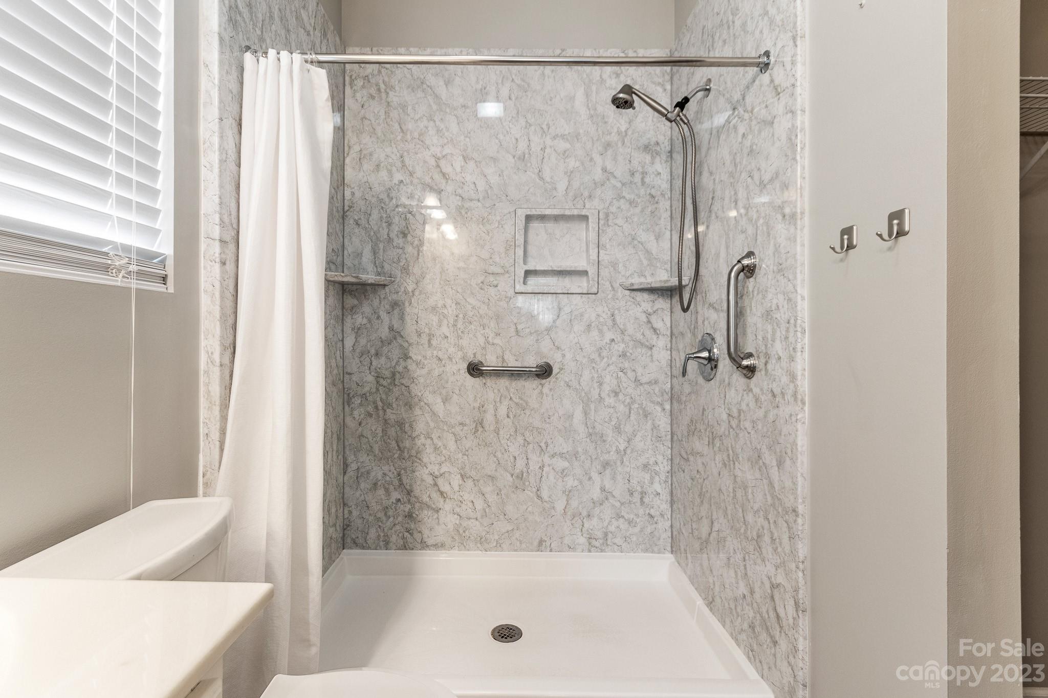 Edgewater - Residential